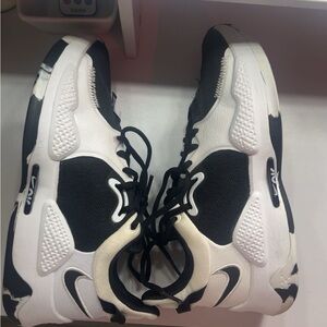 Lightly Worn Nike PG 5 TB 'Black White'